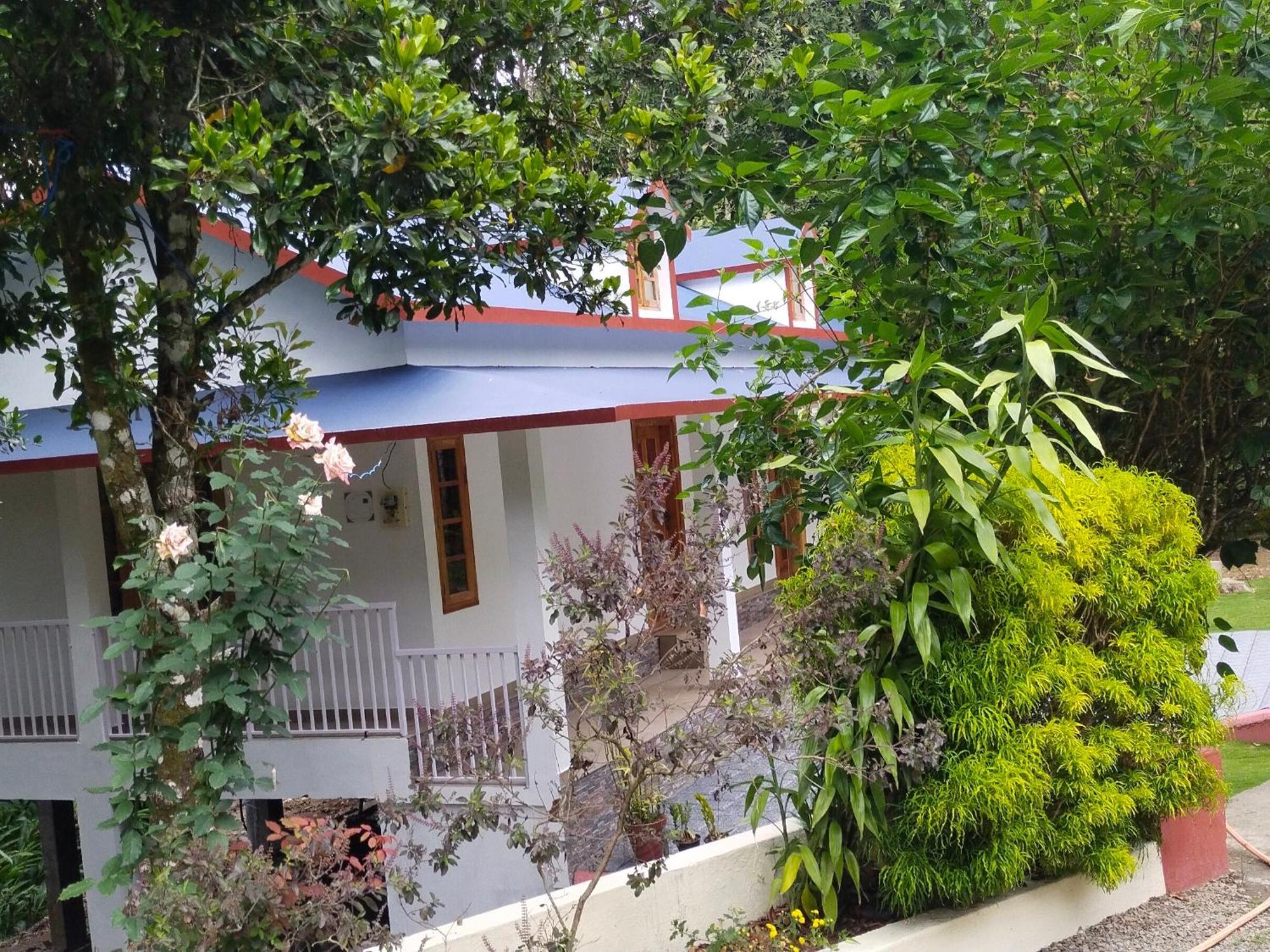 Philip Mary Farm Stay Thekkady Extérieur photo